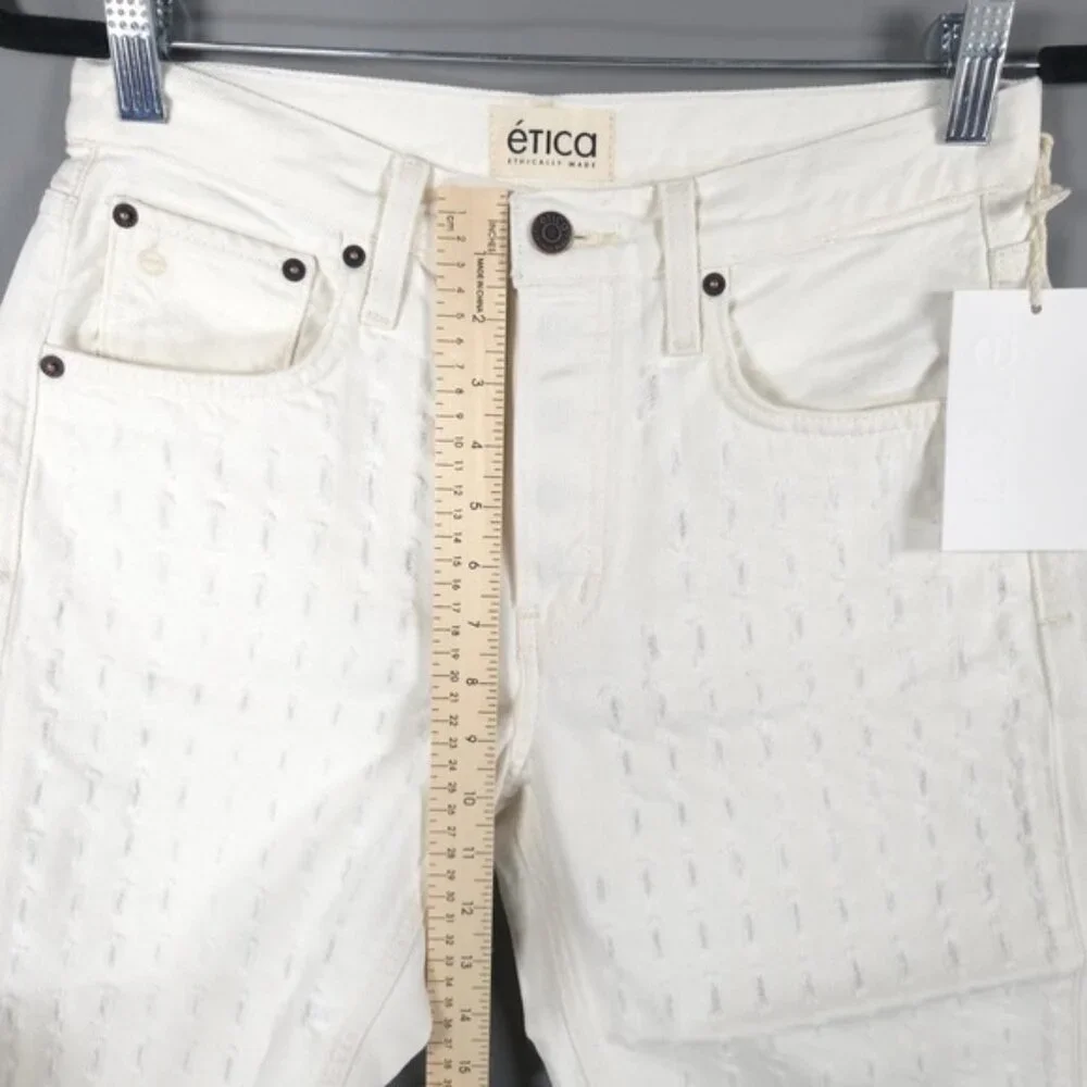 NWT etica NARIN RELAXED LONG SHORTS White Denim Laser Vortex Raw Hem Size 24‎